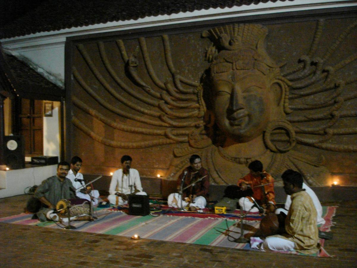 Indeco Hotels Swamimalai Kumbakonam Bagian luar foto