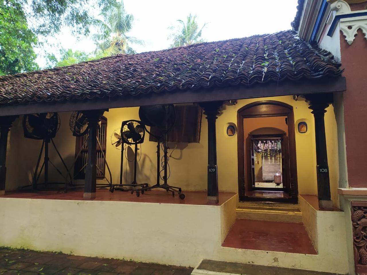 Indeco Hotels Swamimalai Kumbakonam Bagian luar foto
